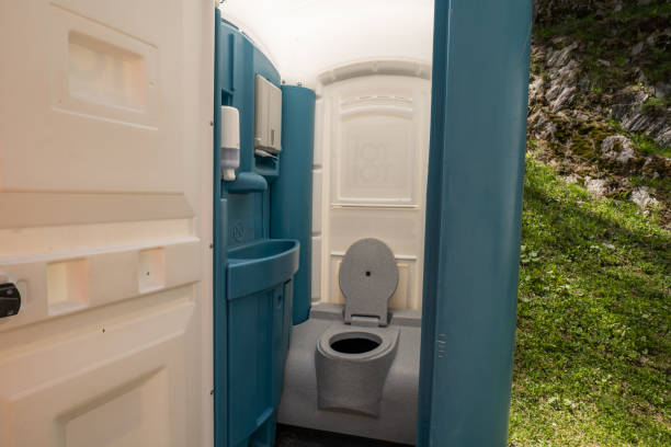 Best Portable restroom trailer rental  in Mount Pleasant, TN